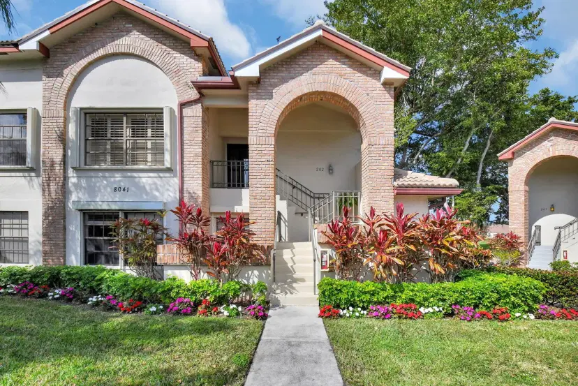 Picture of 8041 Aberdeen Drive 202, Boynton Beach FL 33472