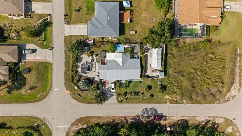 Picture of 18300 Miller Rd, Fort Myers FL 33967
