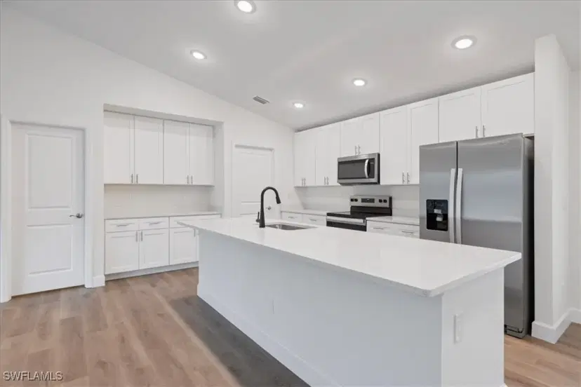 Picture of 540 NW 14Th St, Cape Coral FL 33993