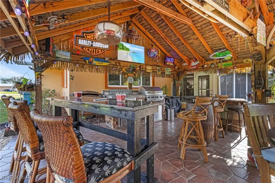 Picture of 1324 Thompson St, North Fort Myers, FL 33903
