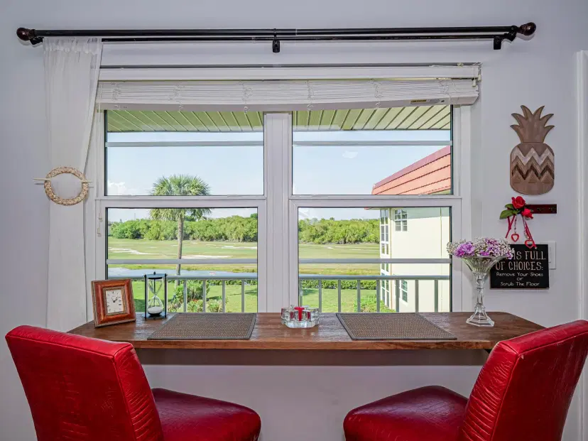 Picture of 73 Royal Oak Court 203, Vero Beach FL 32962