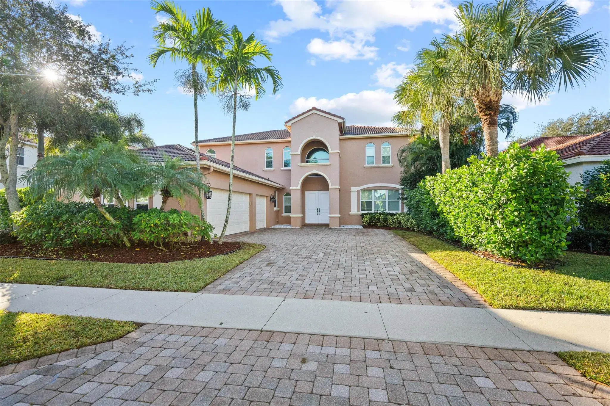 Picture of 247 Sedona Way, Palm Beach Gardens, FL 33418