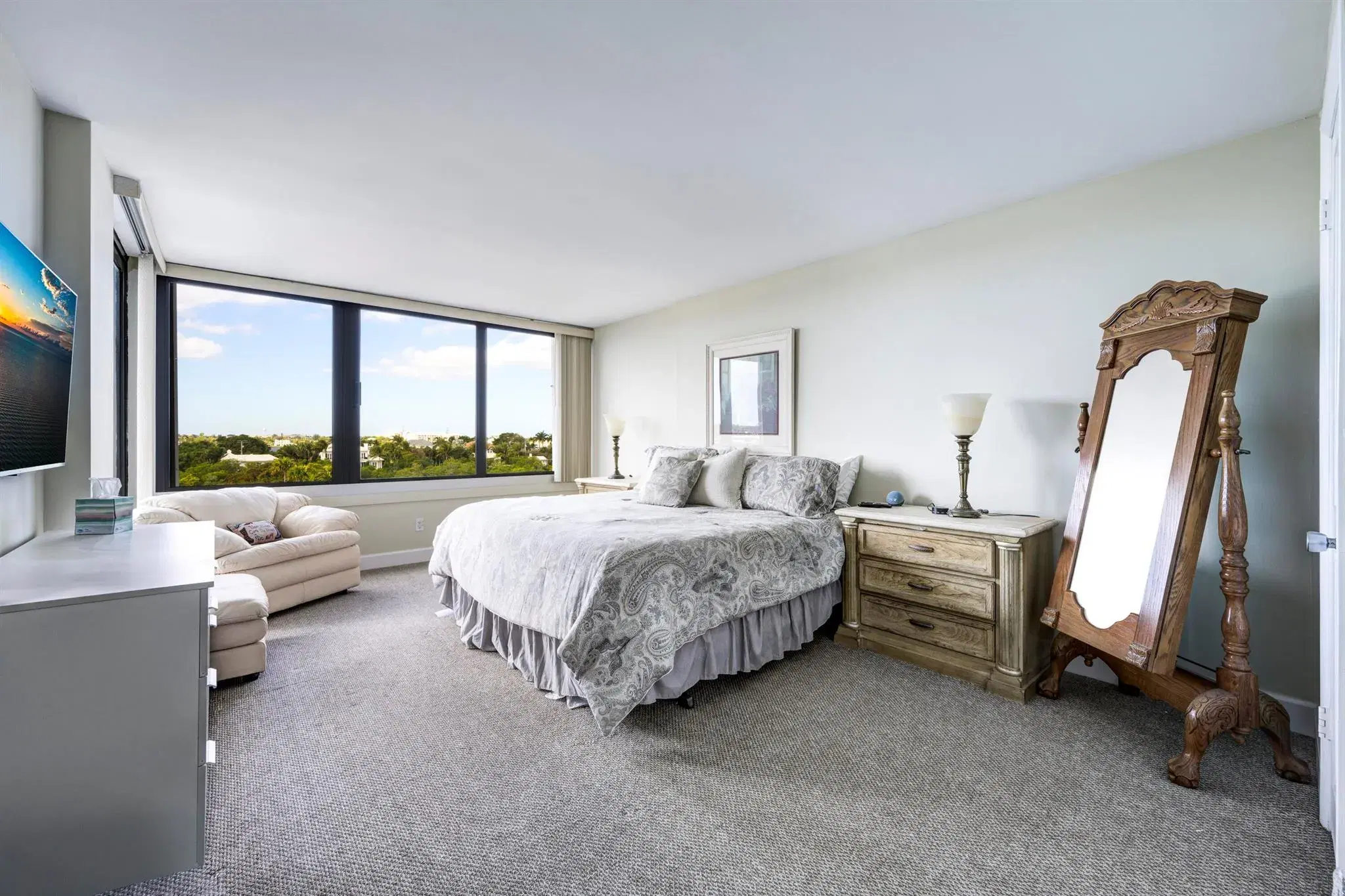 Picture of 3589 S Ocean Boulevard 507, South Palm Beach, FL 33480