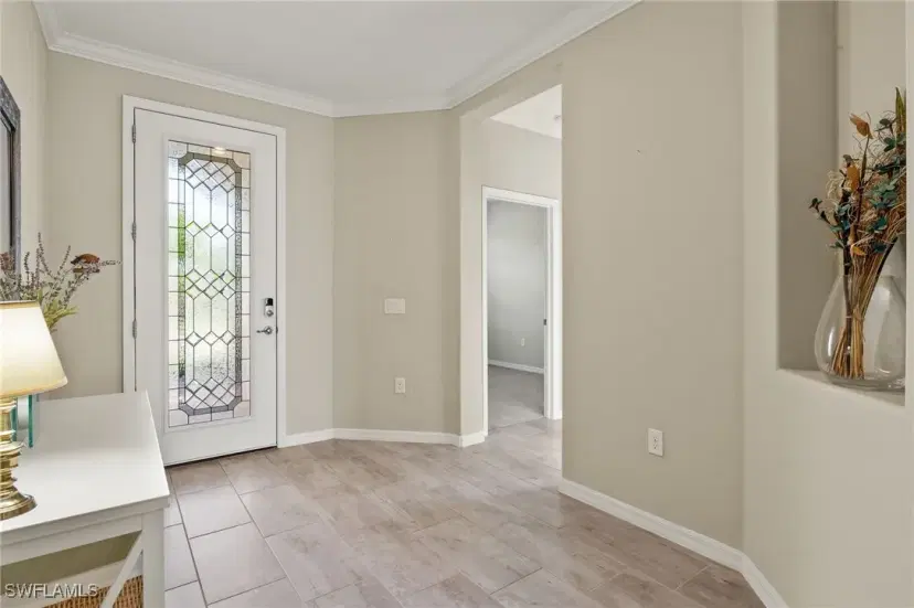 Picture of 1606 Santiago Cir, Naples FL 34113