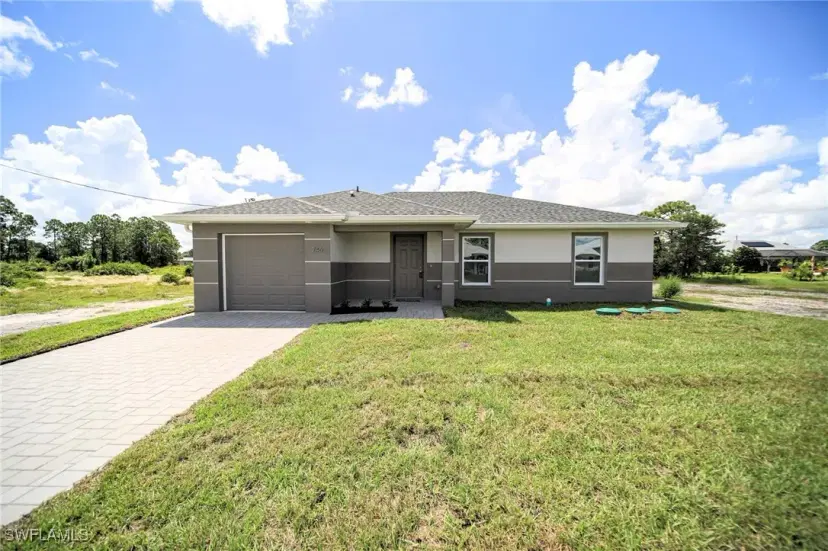 Picture of 309 Lloyd Ave S, Lehigh Acres FL 33974