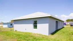 Picture of 3428 Jeffcott St, Fort Myers, FL 33916