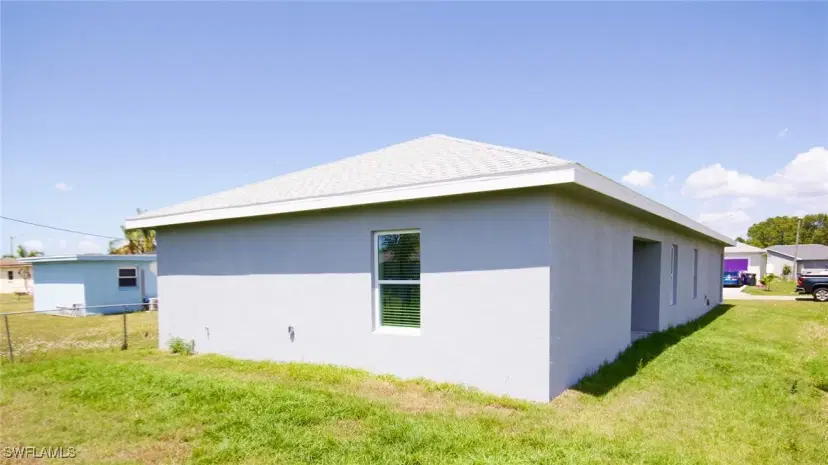 Picture of 3428 Jeffcott St, Fort Myers FL 33916