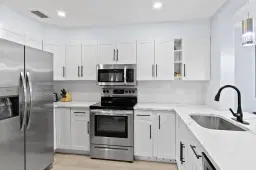 Picture of 111 Ocean Dunes Circle, Jupiter, FL 33477