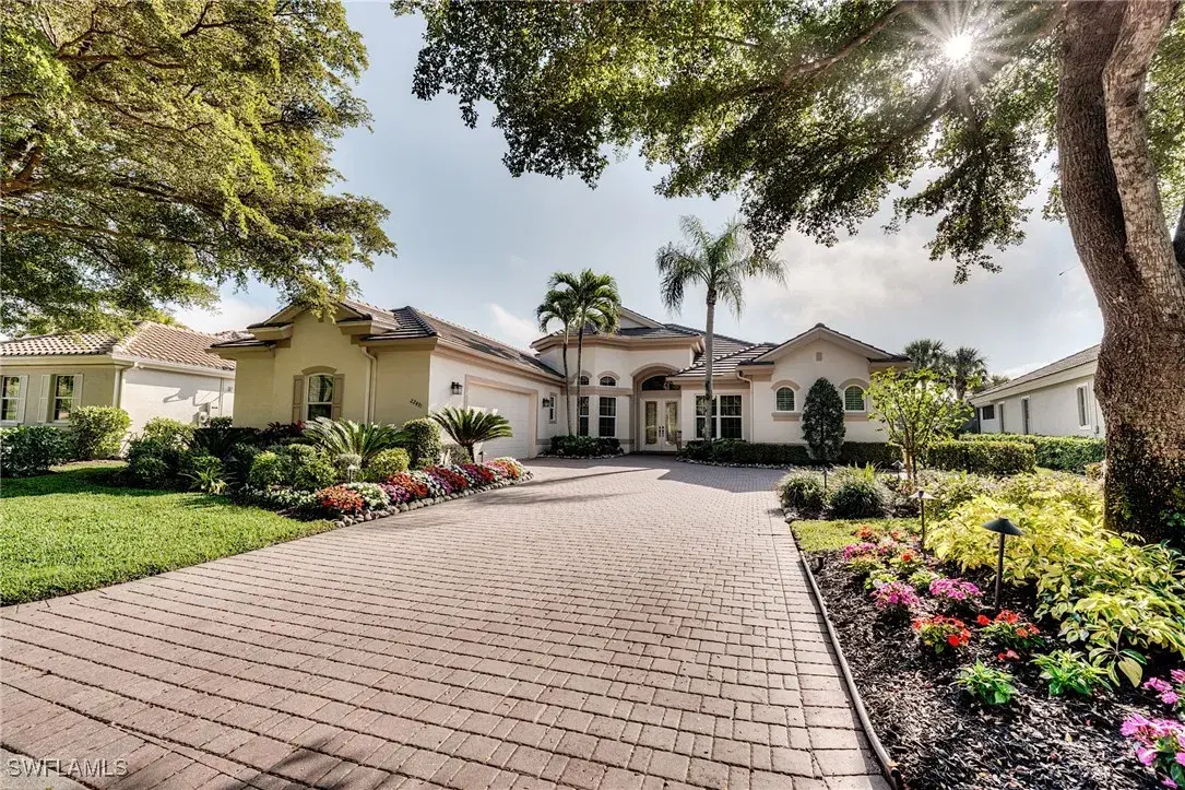Picture of 22491 Glenview Ln, Estero, FL 34135