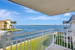 Picture of 111 Shore Court 314, North Palm Beach, FL 33408