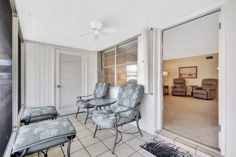 Picture of 111 Shore Court 314, North Palm Beach FL 33408