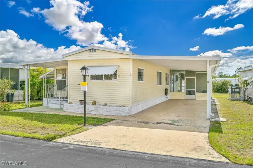 Picture of 74 Sturbridge Ln, Fort Myers FL 33908