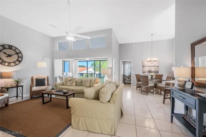 Picture of 637 Beachwalk Cir E202, Naples FL 34108