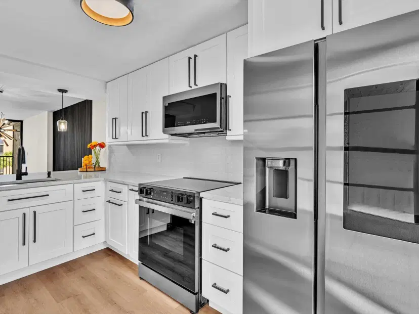Picture of 21 Royal Palm Way 303, Boca Raton FL 33432