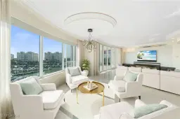 Picture of 13665 Vanderbilt Dr 701, Naples, FL 34110
