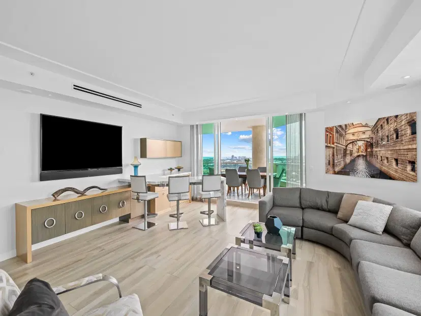 Picture of 411 N New River Dr 2306, Fort Lauderdale FL 33301
