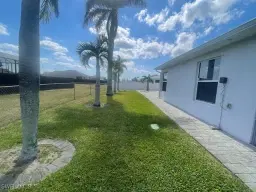 Picture of 1021 El Dorado Blvd N, Cape Coral, FL 33993