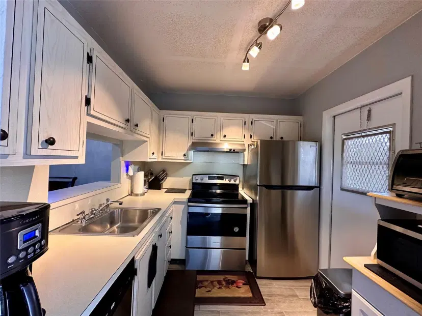 Picture of 3506 NW 49Th Avenue 612, Lauderdale Lakes FL 33319