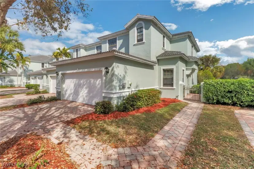 Picture of 14764 Pinnacle Pl 65, Naples FL 34119