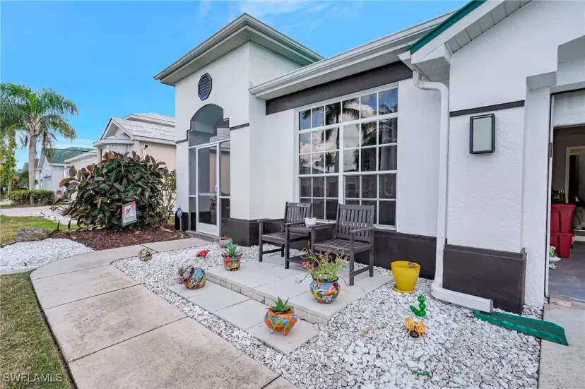 Picture of 1741 Emerald Cove Cir, Cape Coral FL 33991