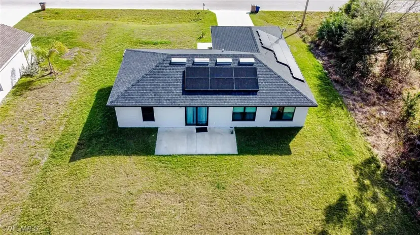 Picture of 320 Ranch Ave, Lehigh Acres FL 33974