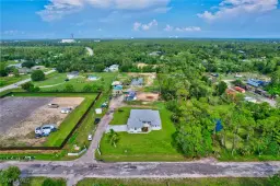 Picture of 7300 Eastwood Acres Rd, Fort Myers, FL 33905