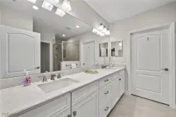 Picture of 2280 Priory Ln 1102, Naples, FL 34120