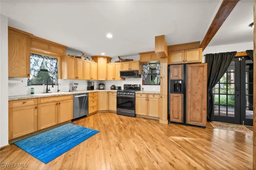 Picture of 4391 Golden Gate Blvd E, Naples FL 34120