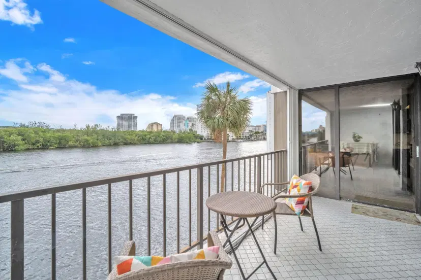 Picture of 936 Intracoastal Drive 3E, Fort Lauderdale FL 33304