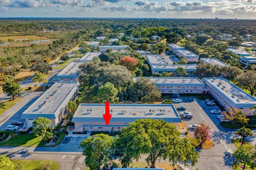 Picture of 18081 SE Country Club Drive 18-172, Jupiter FL 33469