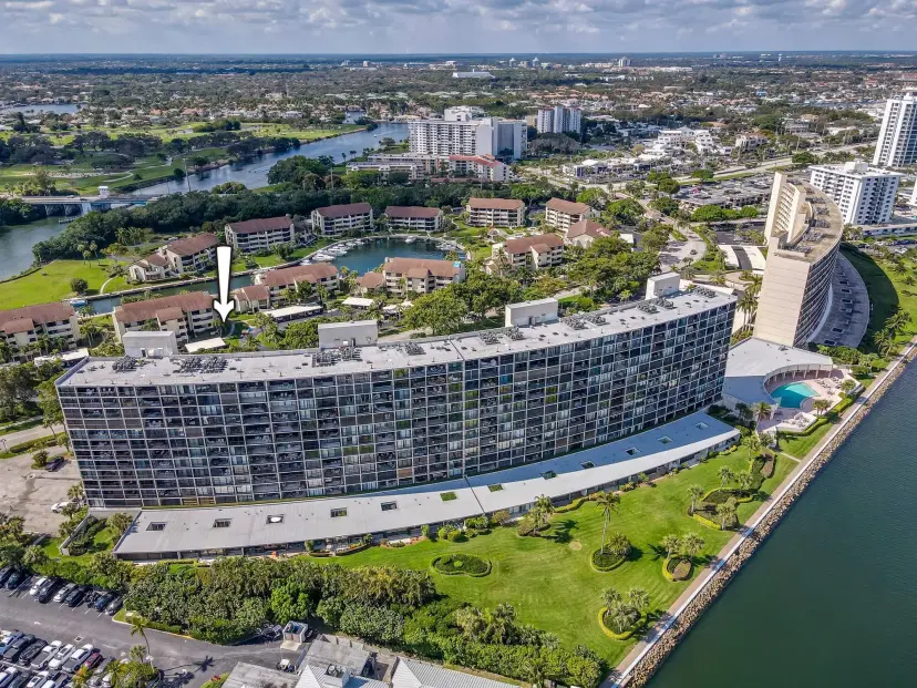Picture of 122 Lakeshore Drive Ph34, North Palm Beach FL 33408
