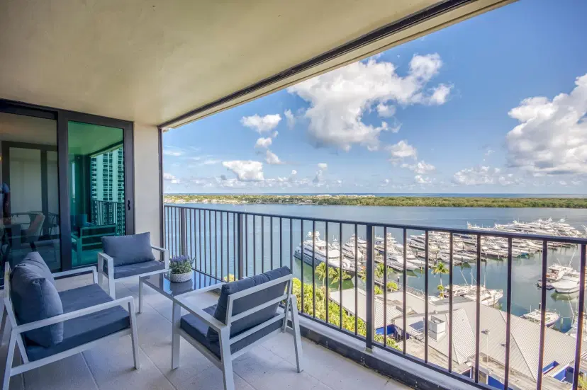 Picture of 122 Lakeshore Drive Ph34, North Palm Beach FL 33408