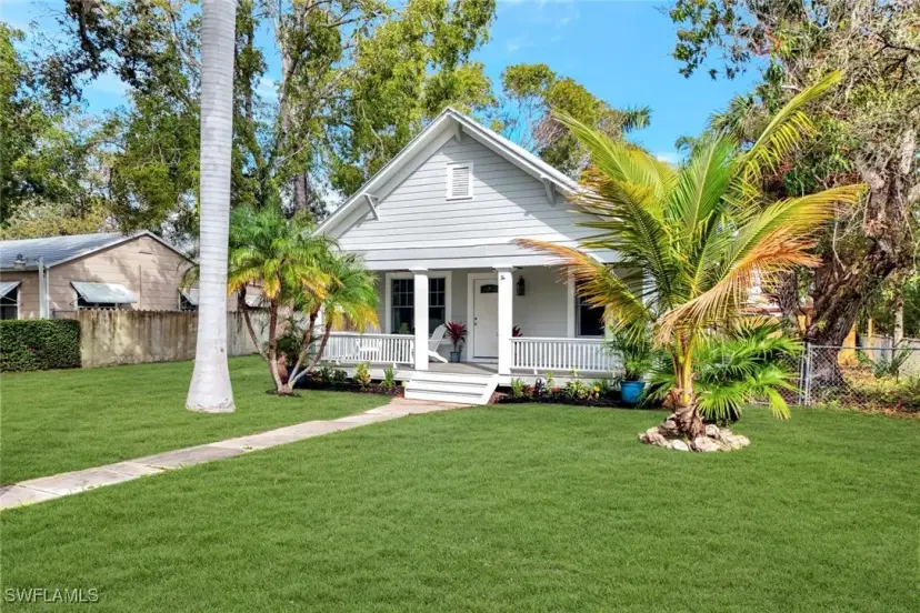 Picture of 2635 Michigan Ave, Fort Myers FL 33916