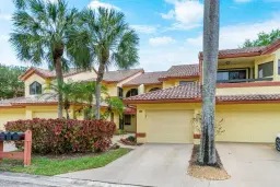 Picture of 5295 10Th Fairway Drive 3, Delray Beach, FL 33484