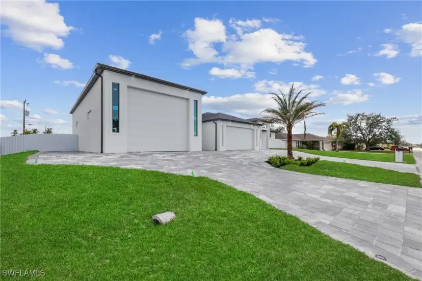 Picture of 3513 SW 1St Ave, Cape Coral FL 33914