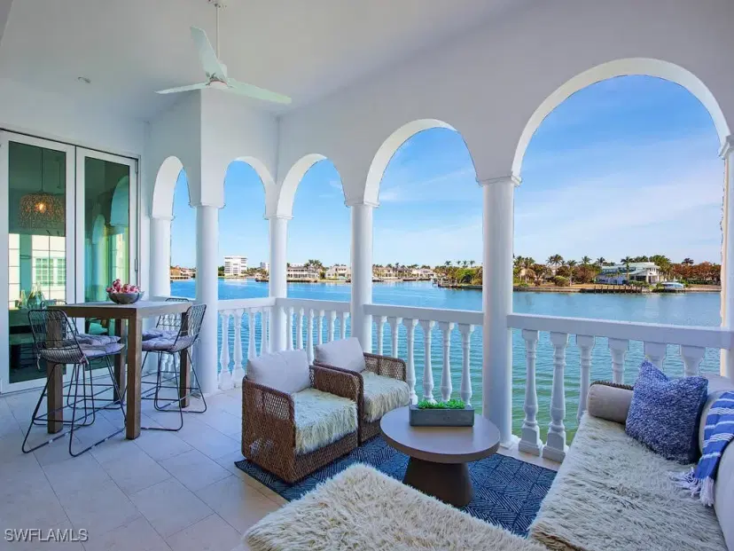 Picture of 4000 Gulf Shore Blvd N 1600, Naples FL 34103