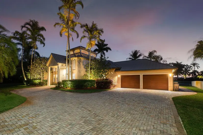 Picture of 10610 Avenue Of The Pga, Palm Beach Gardens FL 33418
