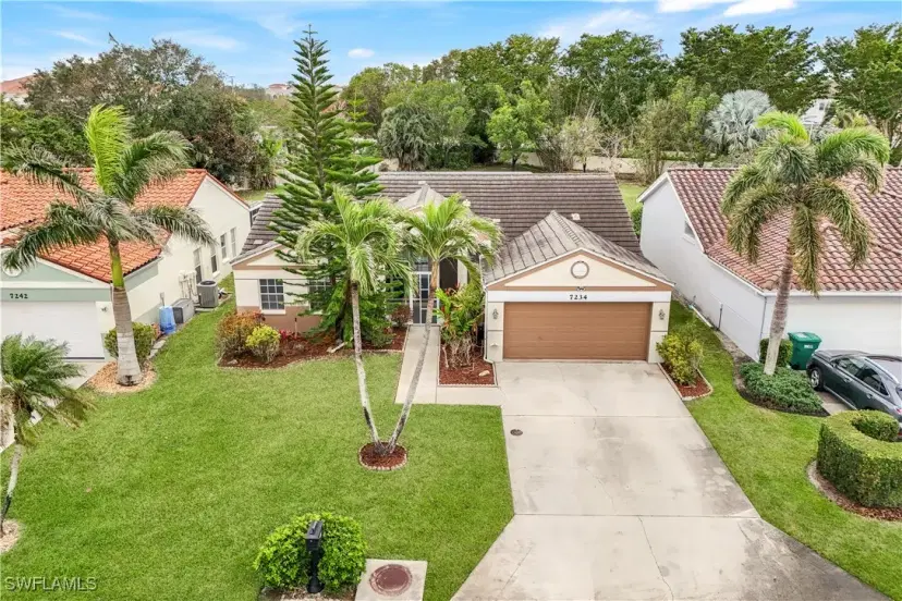 Picture of 7234 Mill Pond Cir, Naples FL 34109