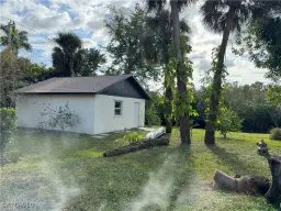 Picture of 118 Brooks Rd, North Fort Myers, FL 33917