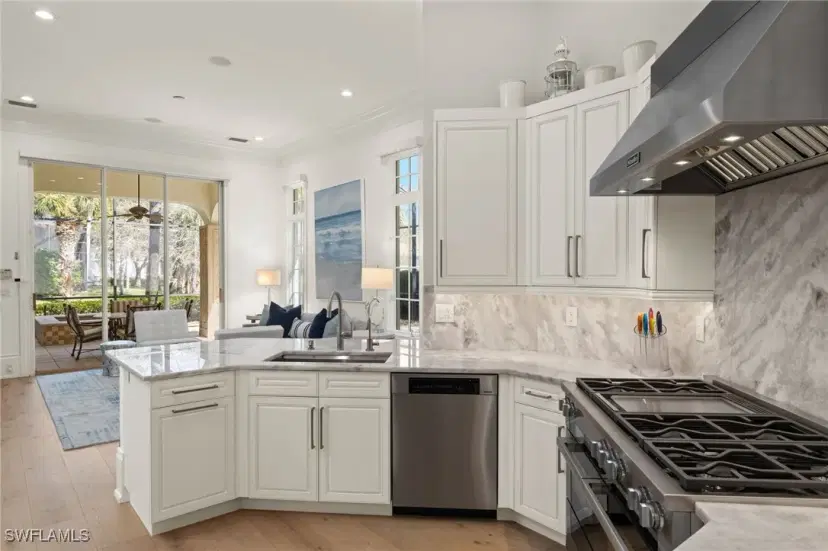 Picture of 4670 Via Roma, Estero FL 34134