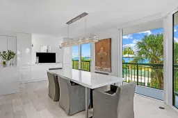 Picture of 3140 S Ocean Boulevard 307S, Palm Beach, FL 33480