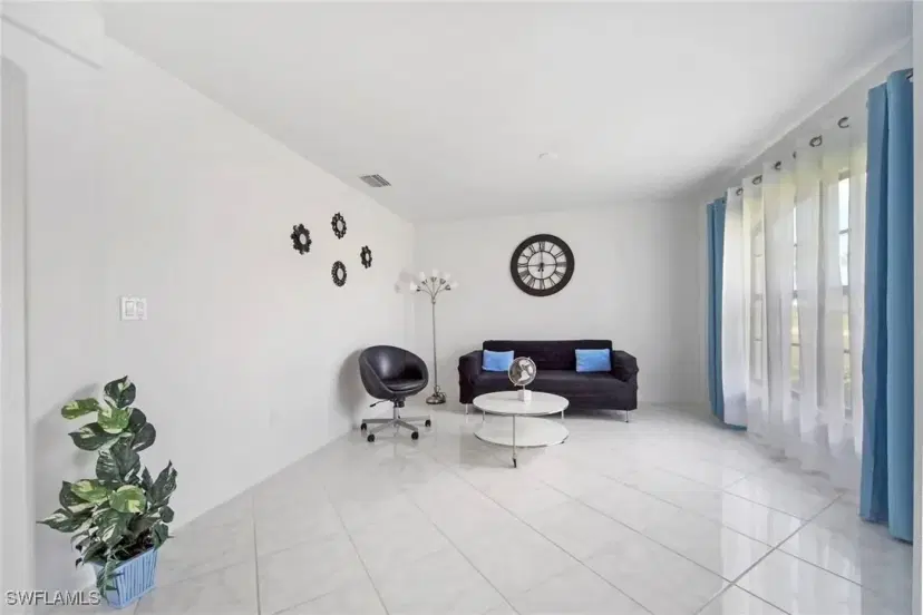 Picture of 1408 SW 31St Ter, Cape Coral FL 33914
