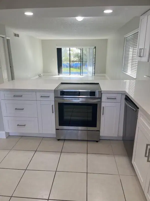 Picture of 280 Racquet Club Rd 206, Weston FL 33326