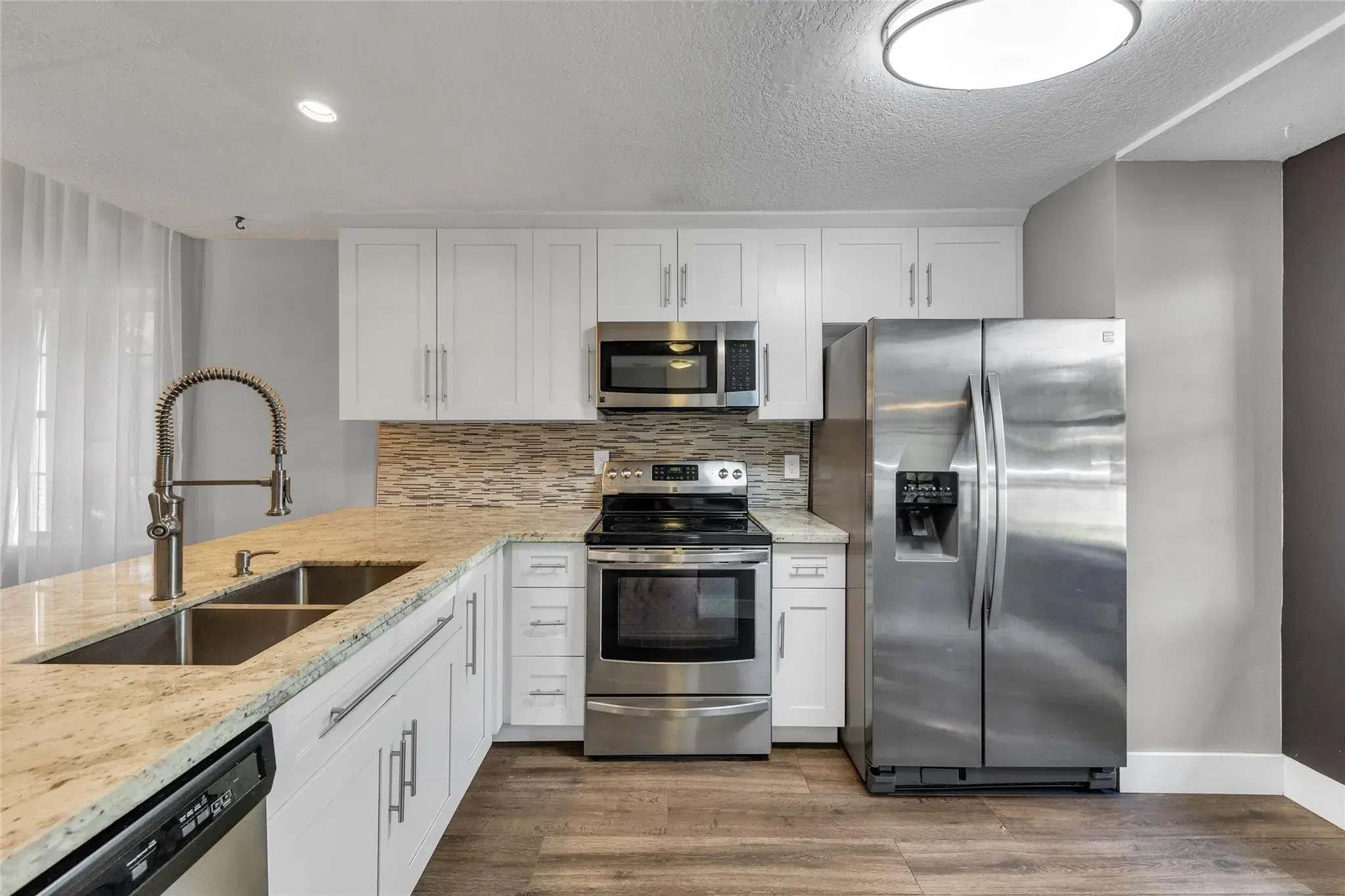 Picture of 387 City View Dr 0, Fort Lauderdale, FL 33311