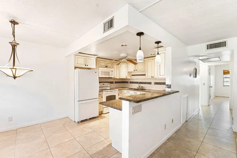 Picture of 2049 Hythe C, Boca Raton FL 33434