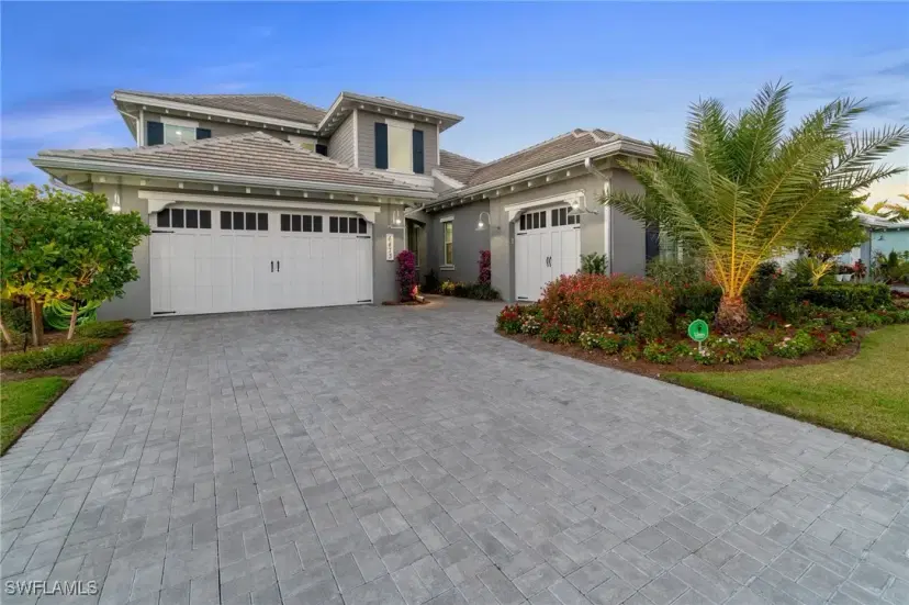 Picture of 6473 Arriba Ave, Naples FL 34113
