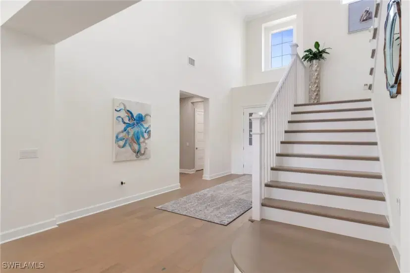 Picture of 6473 Arriba Ave, Naples FL 34113