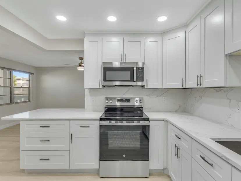 Picture of 2030 Hythe B 2030, Boca Raton FL 33434