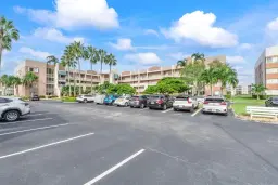 Picture of 7592 Granville Dr 7592, Tamarac, FL 33321