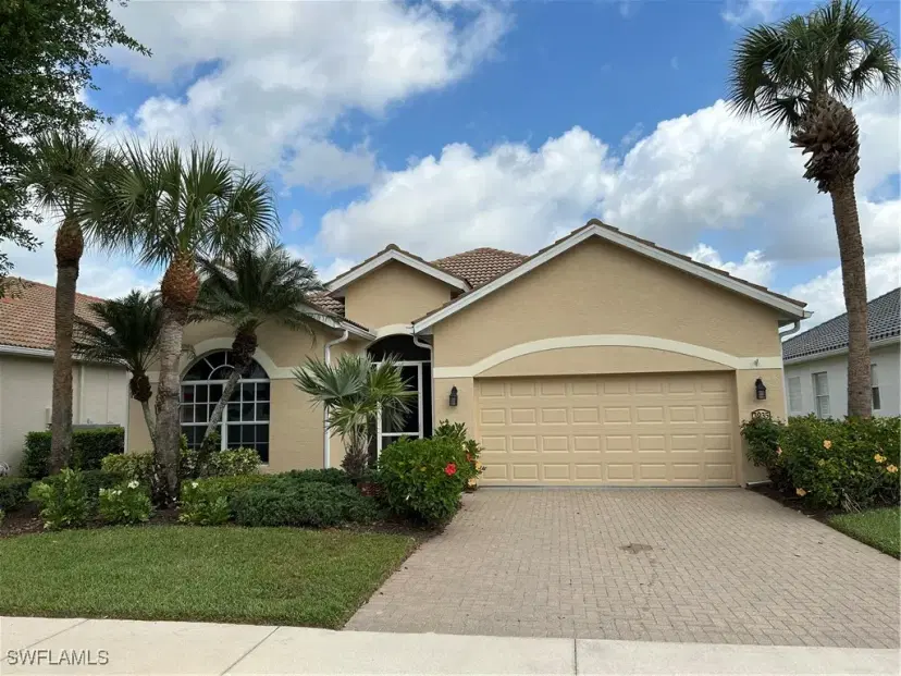 Picture of 3935 Jasmine Lake Cir, Naples FL 34119